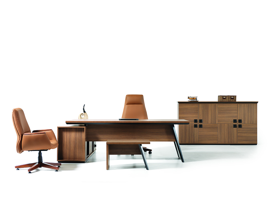Mustang Chefzimmer-Möbelset — Goldsit